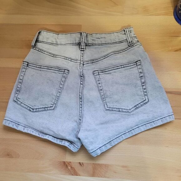 Wild Fable gray high rise denim Mom shorts - Picture 4 of 4